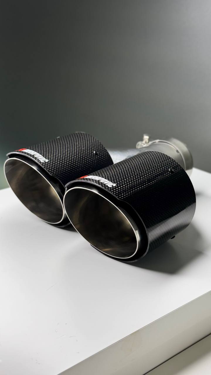 Colas de escape doble carbono Akrapovič