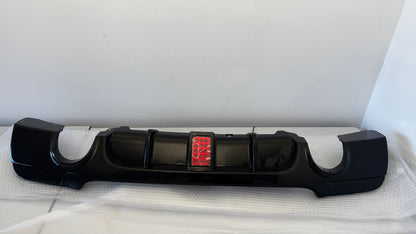 Difusor trasero BMW E90 E92 E93 con luz LED estilo M Performance