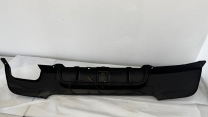 Difusor trasero BMW E90 E92 E93 con luz LED estilo M Performance