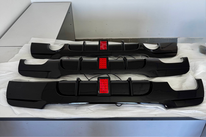 Difusor trasero BMW E90 E92 E93 con luz LED estilo M Performance