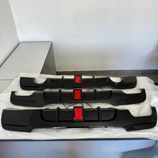 Difusor trasero BMW E90 E92 E93 con luz LED estilo M Performance