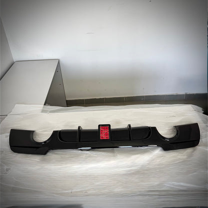 Difusor trasero BMW E90 E92 E93 con luz LED estilo M Performance