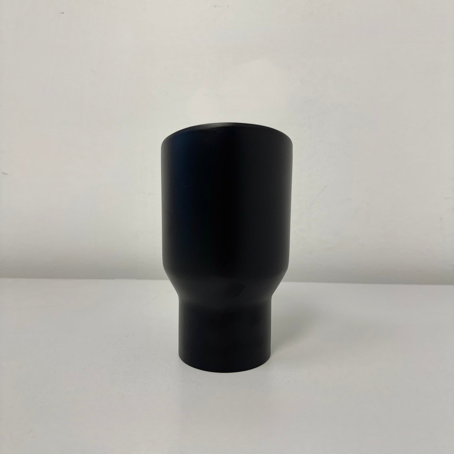Shadow Black Tip 63mm – Salida 89/102mm | Estilo Deportivo Negro Mate