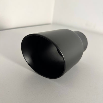 Shadow Black Tip 63mm – Salida 89/102mm | Estilo Deportivo Negro Mate