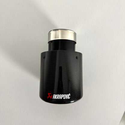 Akrapovič Gloss Pro | Punta de Escape Carbono Brillo con Abrazadera
