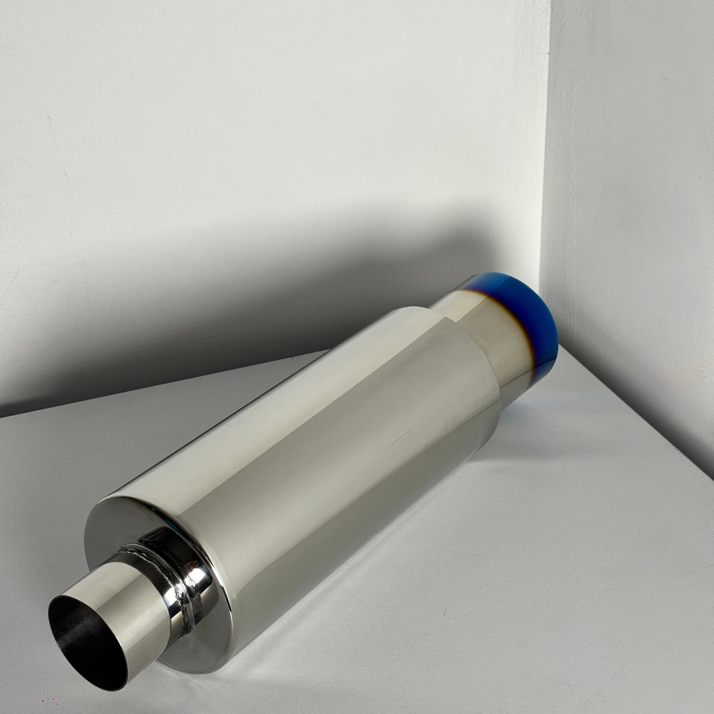 EscapeX Titanium Blue Flame – Silenciador Deportivo Universal
